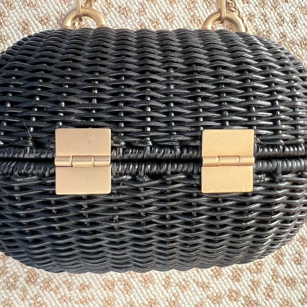 CHANEL Heart Lock Wicker Bag Cruise 2004/2005 ♥️ - Picture 6 of 16